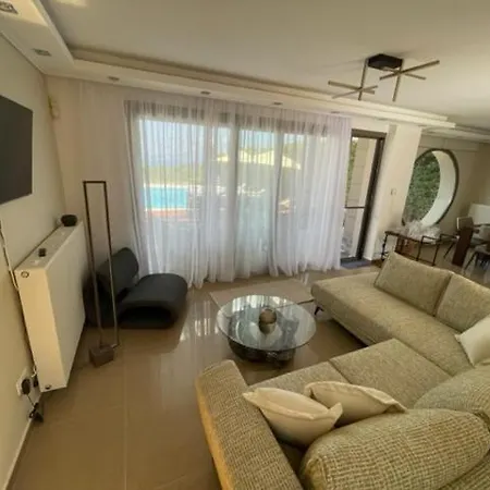 Villa Kallianeira Luxurious And More *